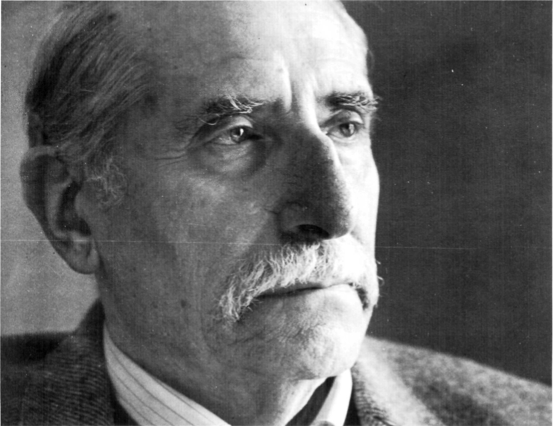 M. Villangómez Llobet, dies abans de la presentació dels tres primers volums de les Obres completes. (Foto Toni Pomar.)