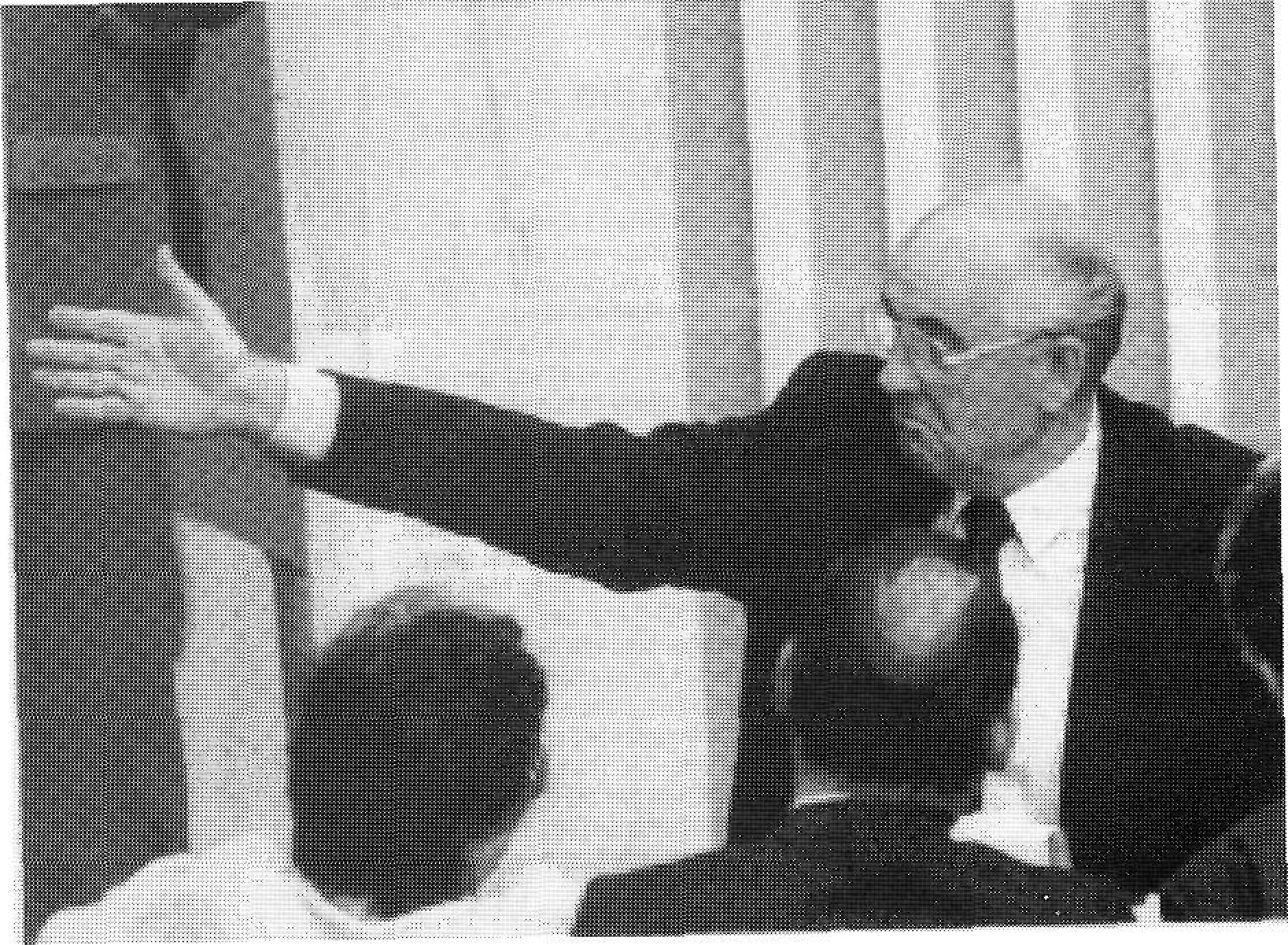 Mikhail Gorbatxov, impulsor de la perestroika, en marca el rumb sense gaire convenciment.