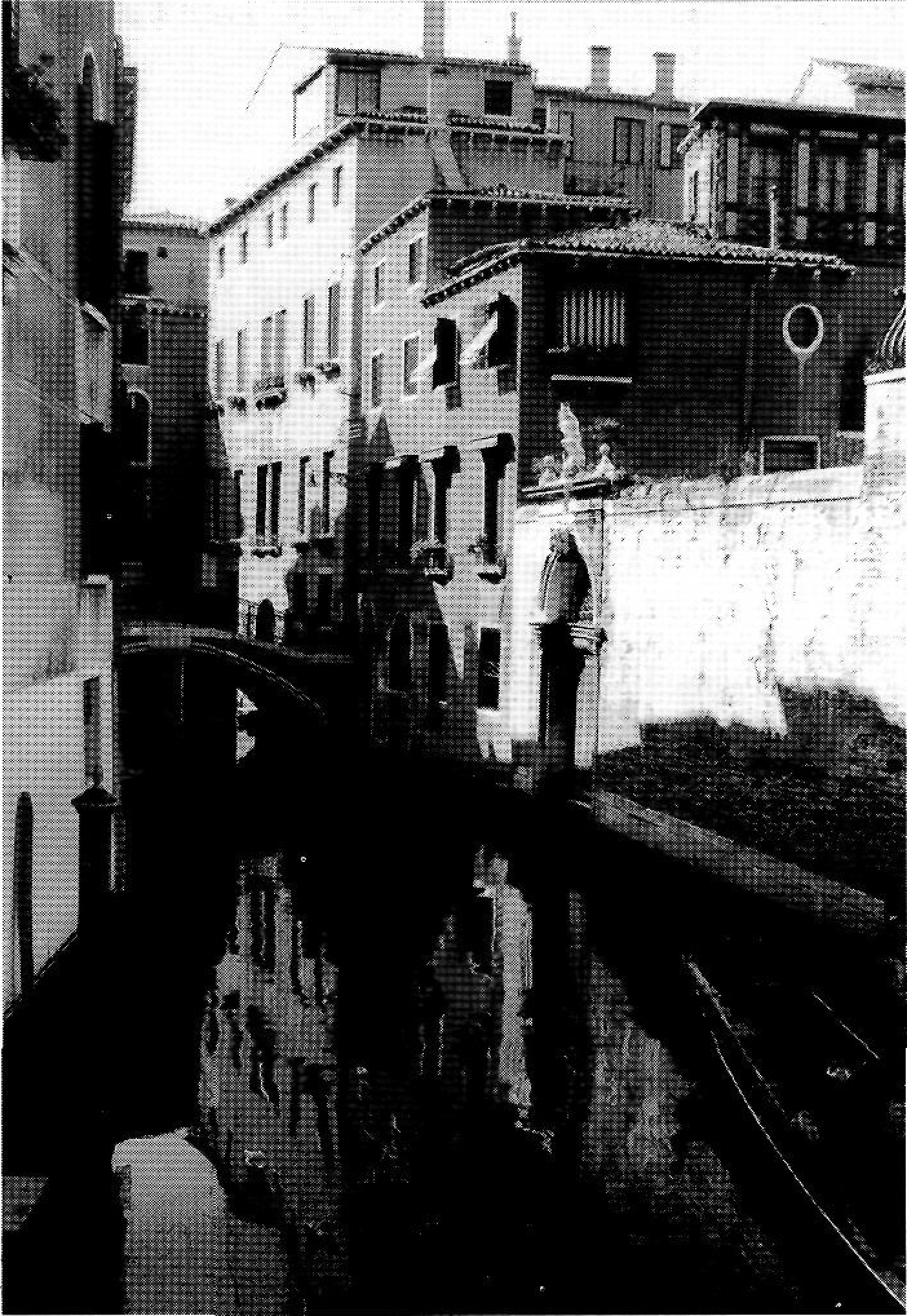 Venice canal scene