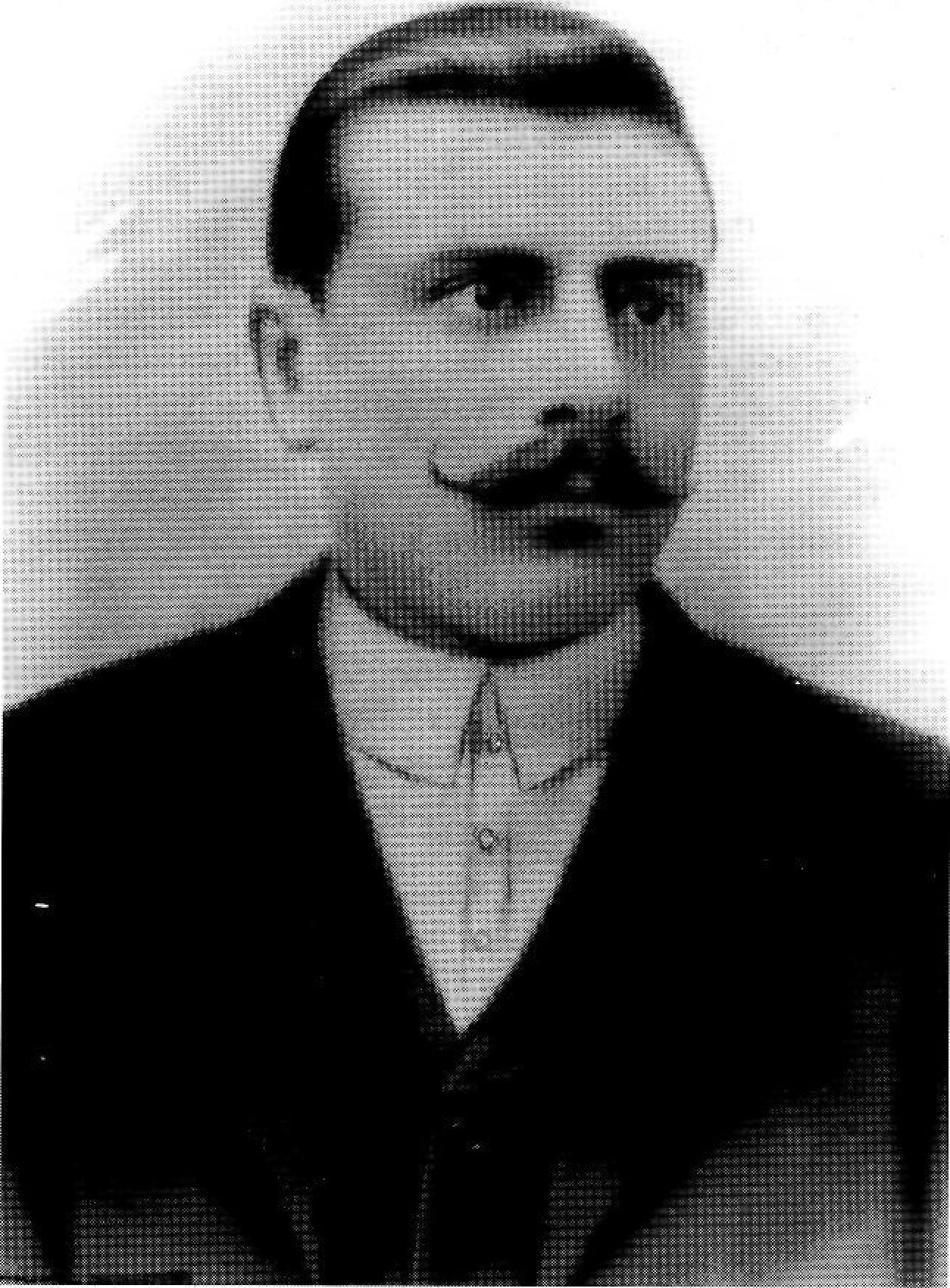 D'esquerra a dreta, els metges Joan Riera Pujol -metge Pujolet- (1880-1952) i Vicent Riera Ferrer -metge de Formentera- (1869-1959).