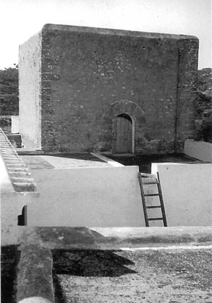 Torre de cals Costes, Sant Josep. (Foto: Joan Marí Cardona.)