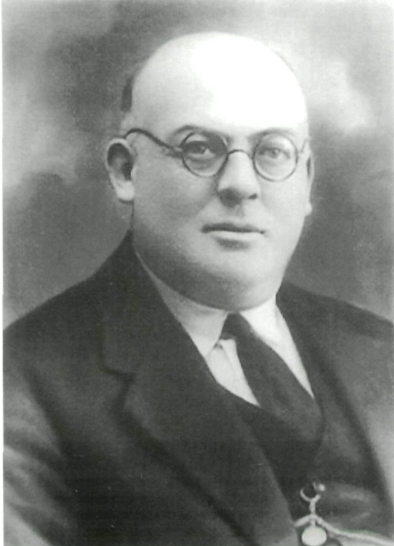 Vicent Tur Bonet 'Solaies', farmacèutic.