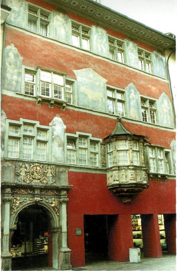"Shaffhausen és una nova sorpresa del viatge. [...] La ciutat és fornida de cases singulars". (Foto: A. Roselló.)