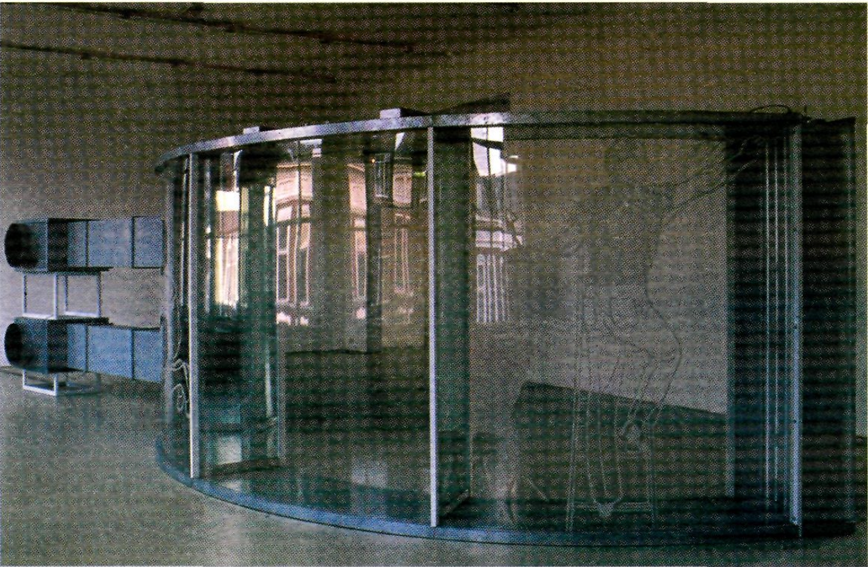 Untitled (Wind Machine), de Tony Brown, a l'exposició Downtime, de 1996.