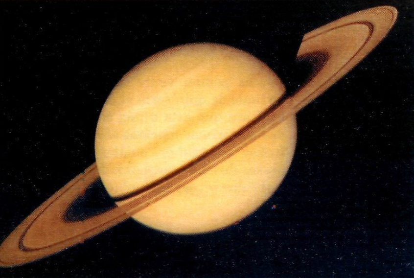 Saturn vist des del Voyager I, a 34 milions de kilòmetres. Novembre de 1980.