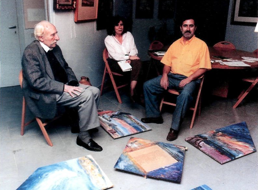 Amb Villangómez i Fina Matutes, davant les pintures d' "El viatge".