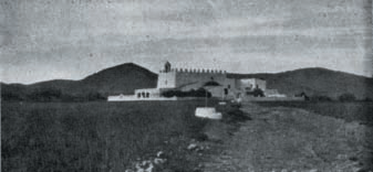 L'església de Sant Jordi i els seus voltants (Arxiu d'Imatge i So Municipal d'Eivissa, AISME).