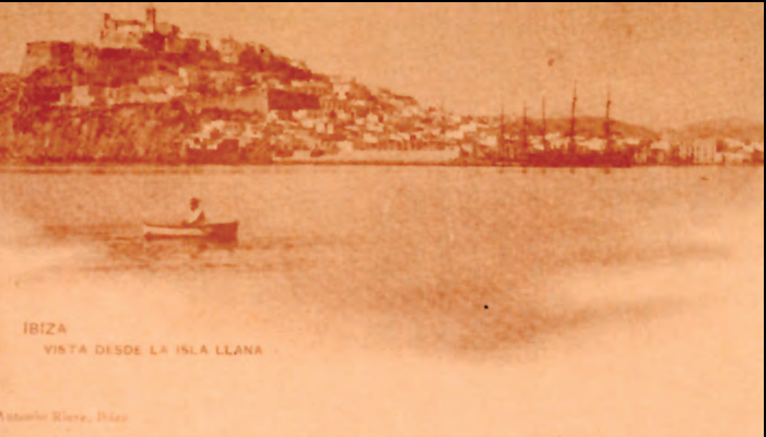 Els ports, com el d'Eivissa, van ser un punt important d'introducció de literatura protestant i d'arribada de vaixells estrangers amb tripulació protestant, durant segles (fotografia d'Antoni Riera, 1897).
