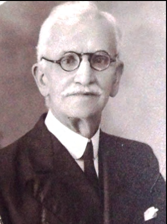 Aquilino Regojo, pastor protestant establert a Algèria, dóna informació sobre la visita d'un missioner protestant estranger a Sant Antoni el 1896.