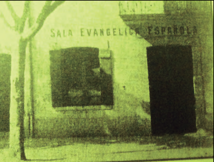 En aquesta sala evangèlica assistia als cultes i es formava a l'escola protestant nocturna l'eivissenc Josep Costa, a la primeria del segle xx a Hussein Dey (Algèria).