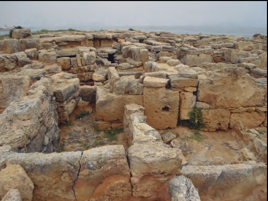 Vista de les estructures de la necròpolis