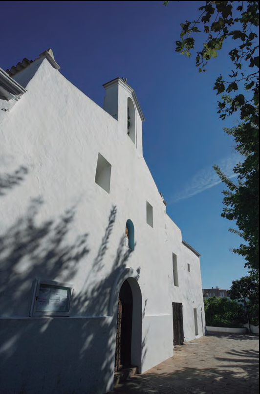 El 1455 els jurats de la Universitat de Mallorca esmentaren que a Eivissa es volia fer un convent franciscà. L'any següent s'hi feien obres i deu anys més tard s'hi podia dir missa, però els frares no arribaren fins molt més endavant, el 1498 (foto: Vicent Marí).