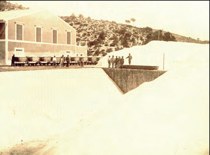 Visita d'Alfons XIII a les salines. Foto: Narcís Puget. 1904. Col·lecció Patrimoni Reial (AISME).