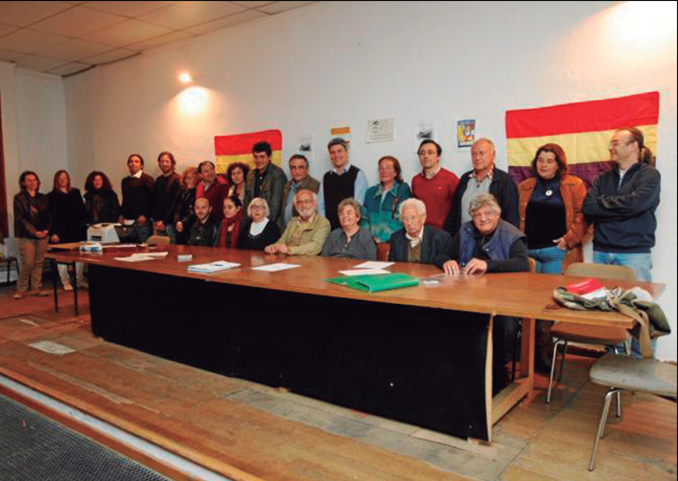 Acte de constitució del Fòrum per la Memòria d'Eivissa i Formentera. Local dels Sindicats, Eivissa, 28 de març de 2006.