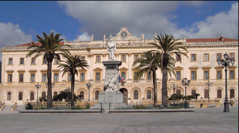 Sàsser. La Piazza d'Italia.