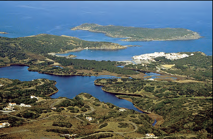 L'albufera des Grau, un espai natural de gran valor a Menorca (fotografia: monorcaaldia.com).