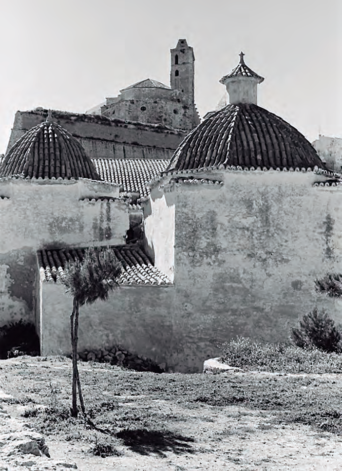 Capelles del Convent de Sant Domènec, baluard de Santa Tecla i Catedral (1960) (IEE, 233_J_11A_sc_35_ng).