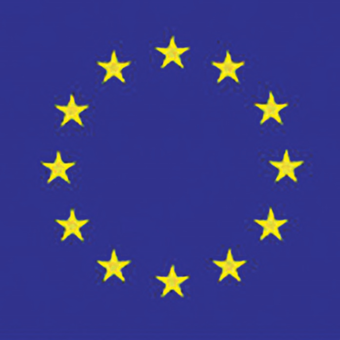 Bandera d'Escòcia i bandera de la Unió Europea onejant juntes.