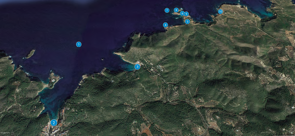 Vista aèria de la costa nord de l'illa d'Eivissa, en la qual apareixen assenyalats els diferents punts relacionats amb el naufragi del bric Rosa Capurro: 1. Derelicte dels Congres; 2. Port de Sant Miquel; 3. Port de Benirràs; 4. Punta des Catiu; 5. Caló de s'llla; 6. Pas de s'llla; 7. Seques de s'illa d'Encalders; 8. Illa d'Encalders; 9. Plana de s'llla; 10. Caló de sa Fusta (imatge: Google Earth).