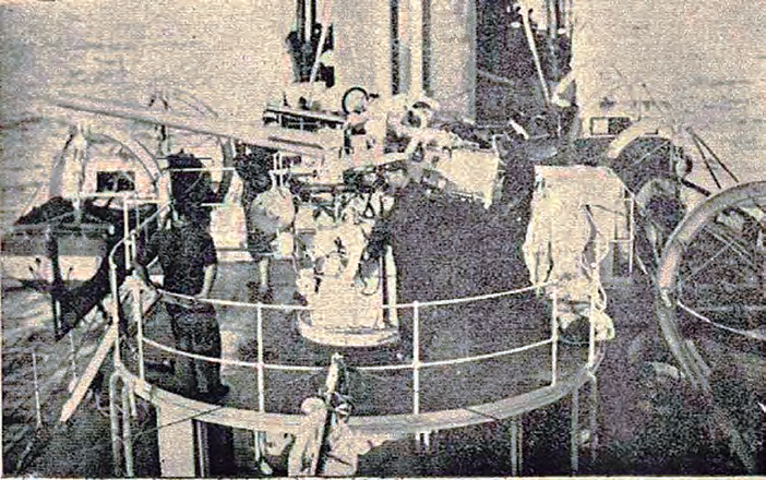 L'Almirante Antequera canonejant Eivissa abans del desembarcament (Diari de Barcelona, 15 d'agost de 1936).